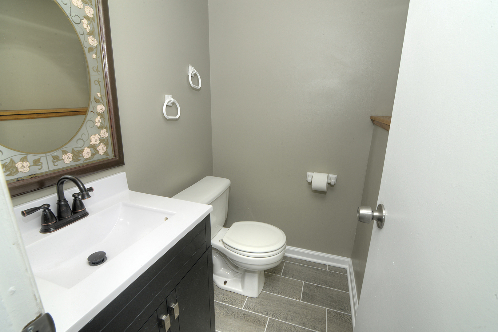 7837 Huntington Circle, Hanover Park, IL 60133