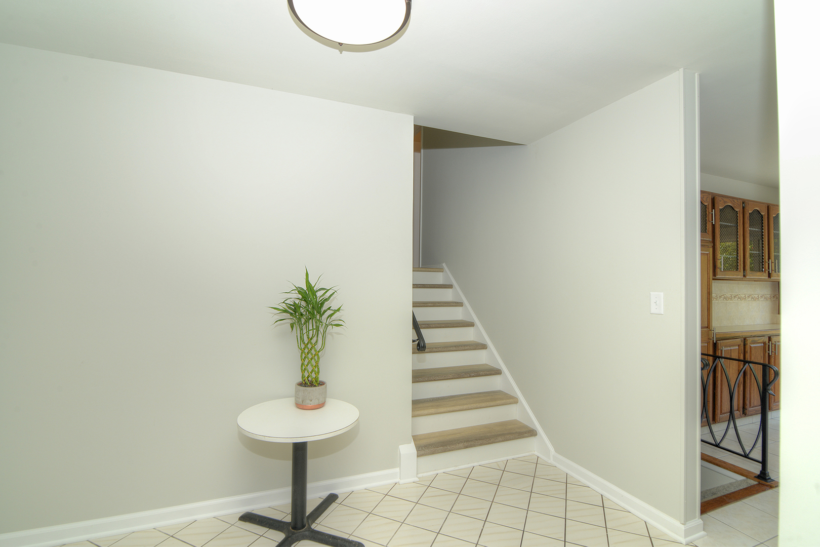 7837 Huntington Circle, Hanover Park, IL 60133