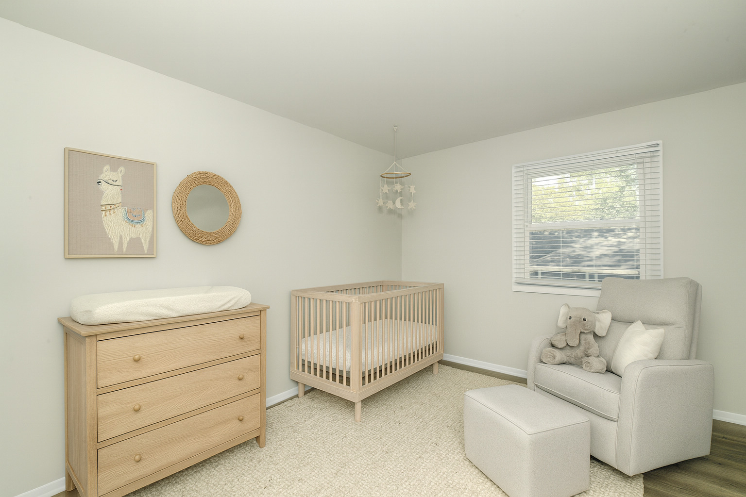 7837 Huntington Circle, Hanover Park, IL 60133