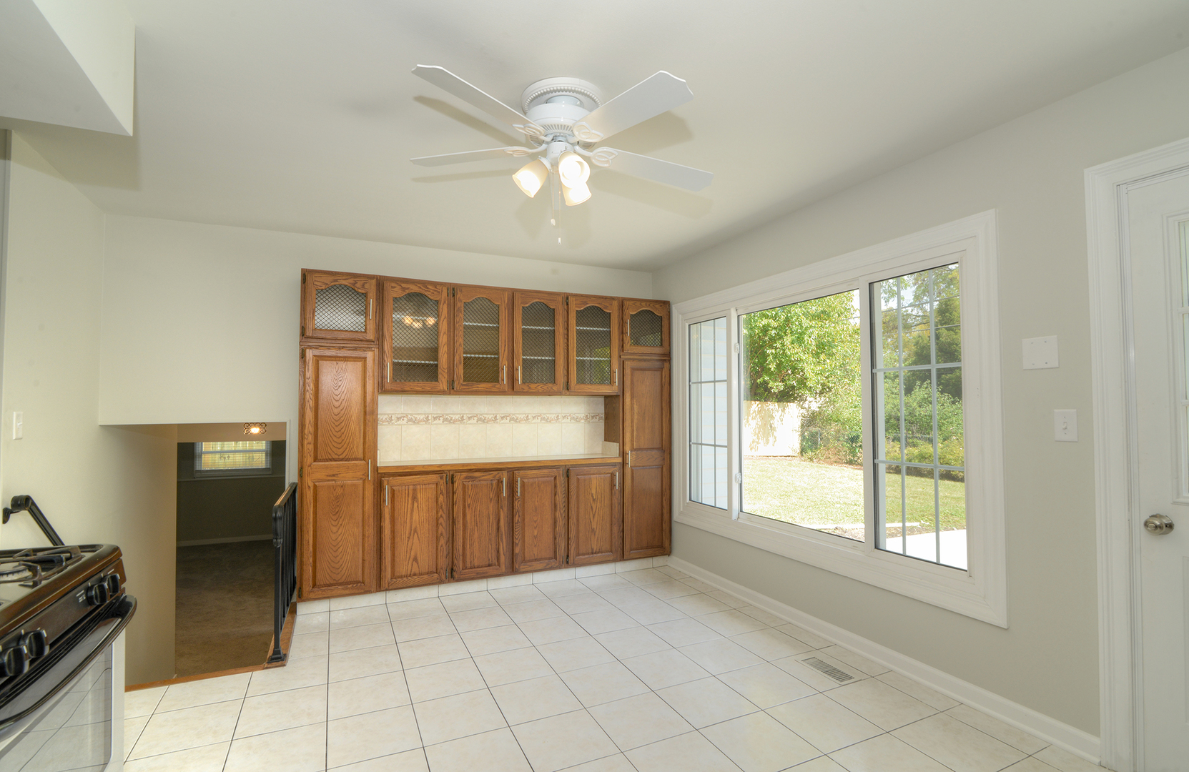 7837 Huntington Circle, Hanover Park, IL 60133