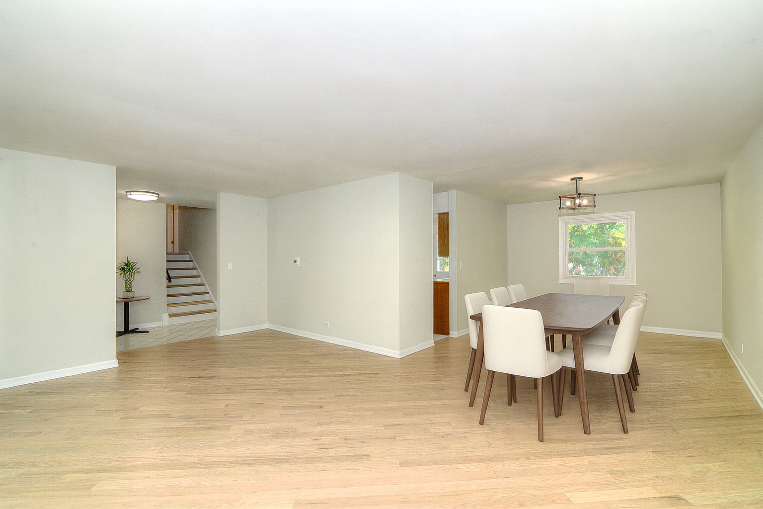 7837 Huntington Circle, Hanover Park, IL 60133