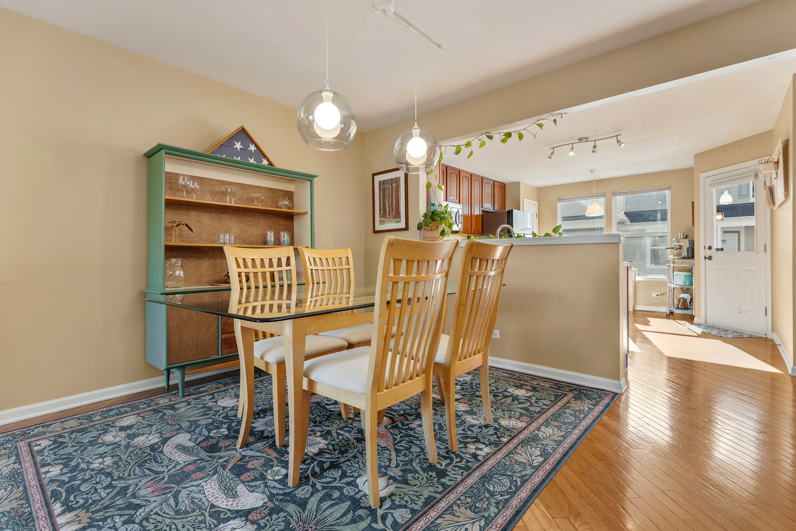 2451 Anna Way, Elgin, IL 60124