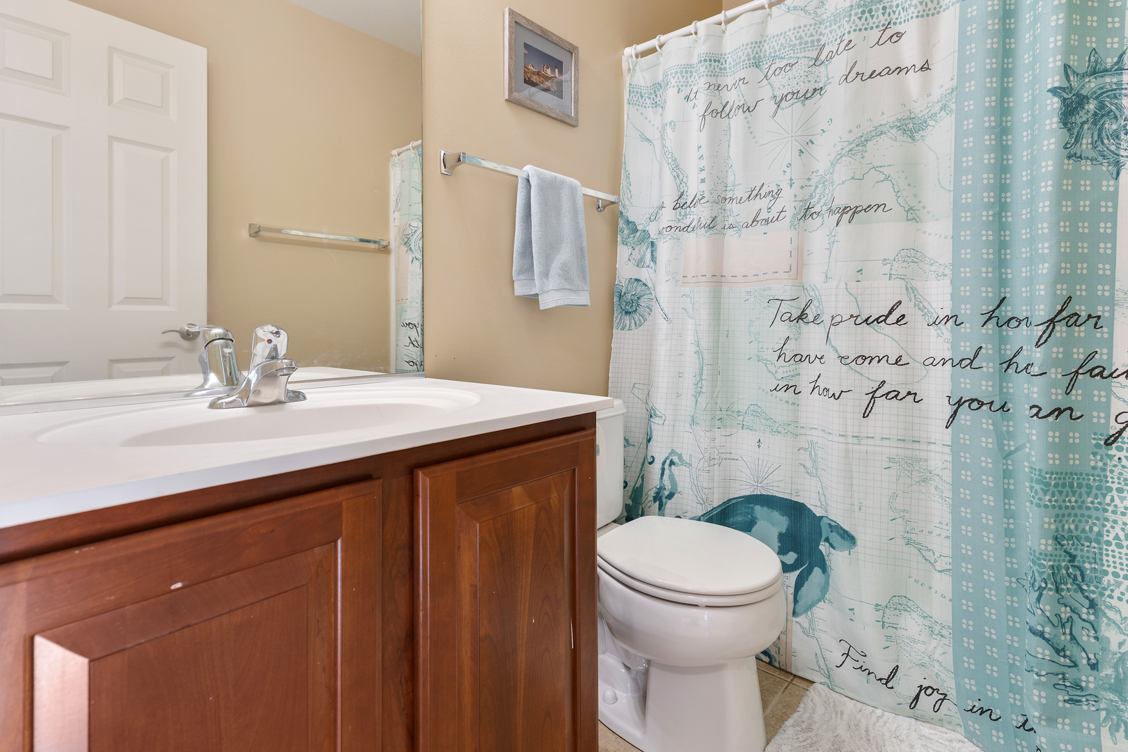 2451 Anna Way, Elgin, IL 60124