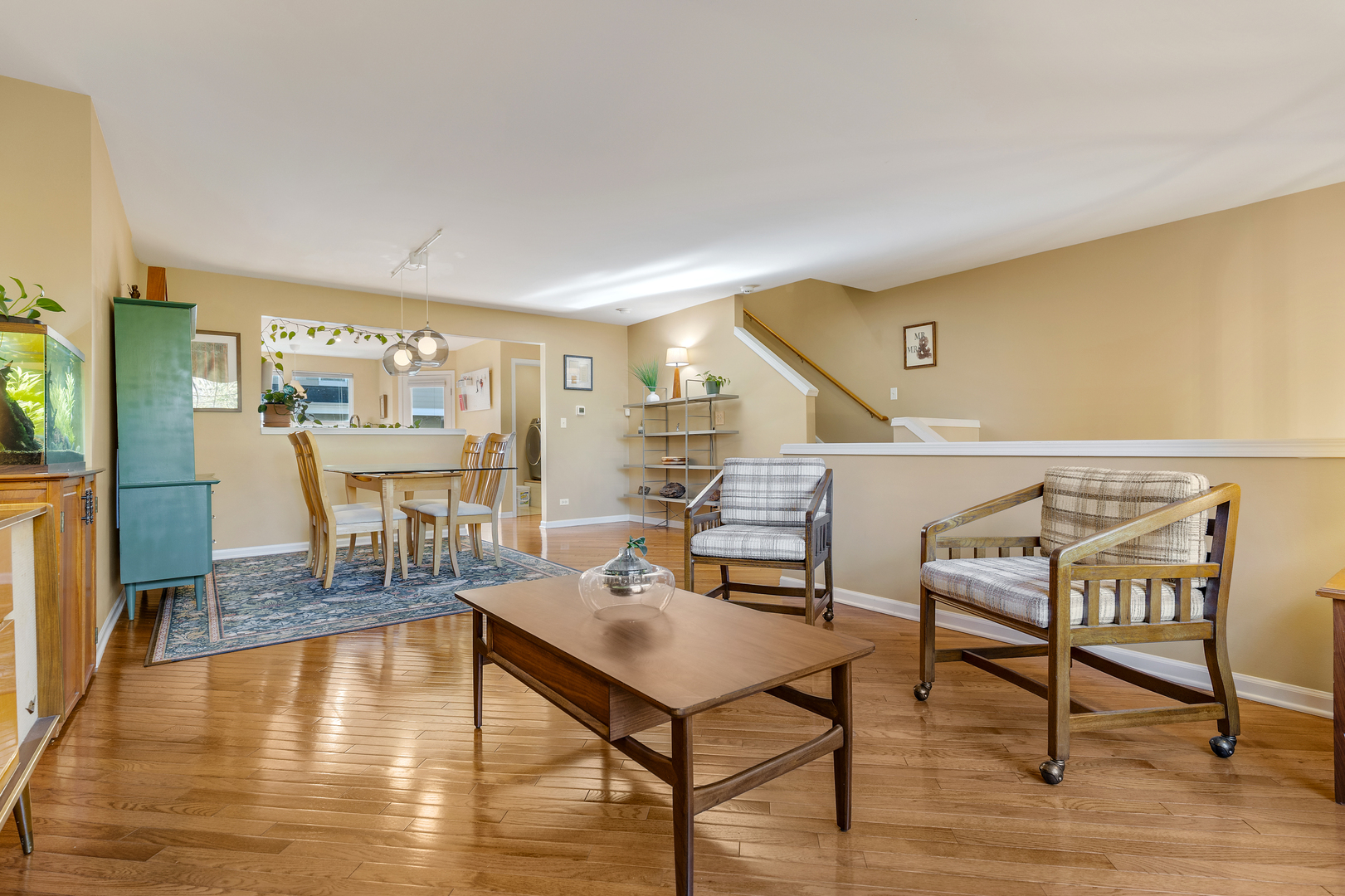 2451 Anna Way, Elgin, IL 60124