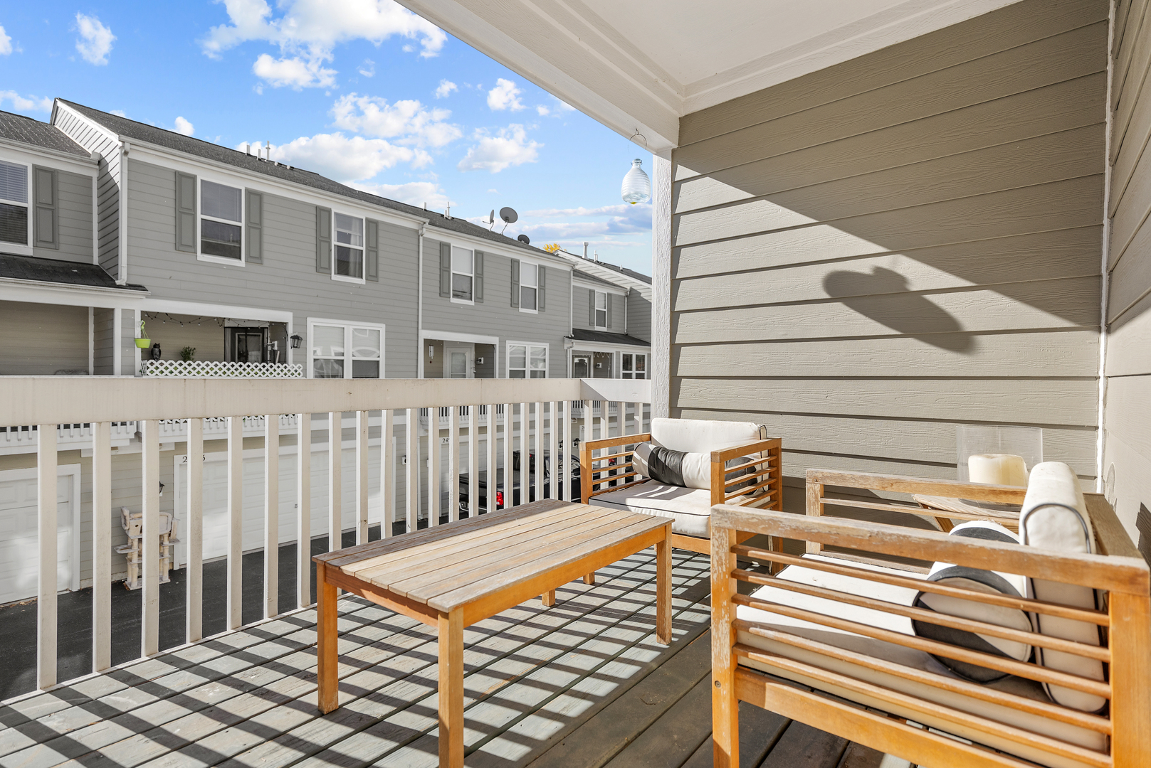 2451 Anna Way, Elgin, IL 60124