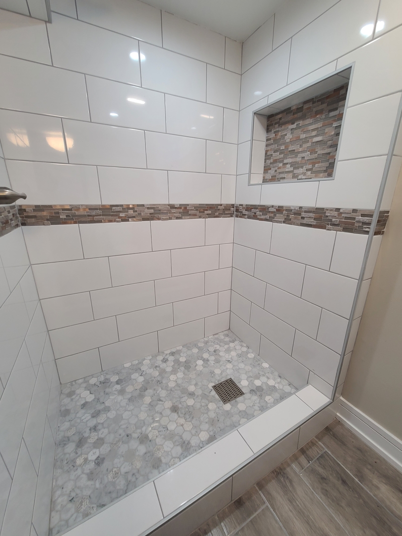 6437 W 82nd Street, Burbank, IL 60459