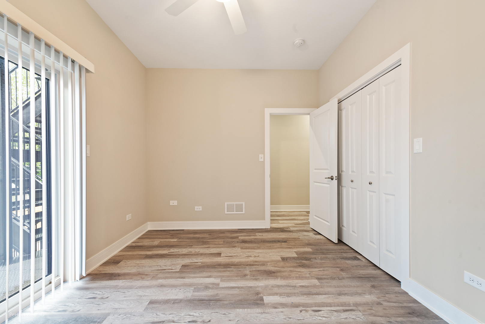 6530 S Maryland Avenue #2, Chicago, IL 60637