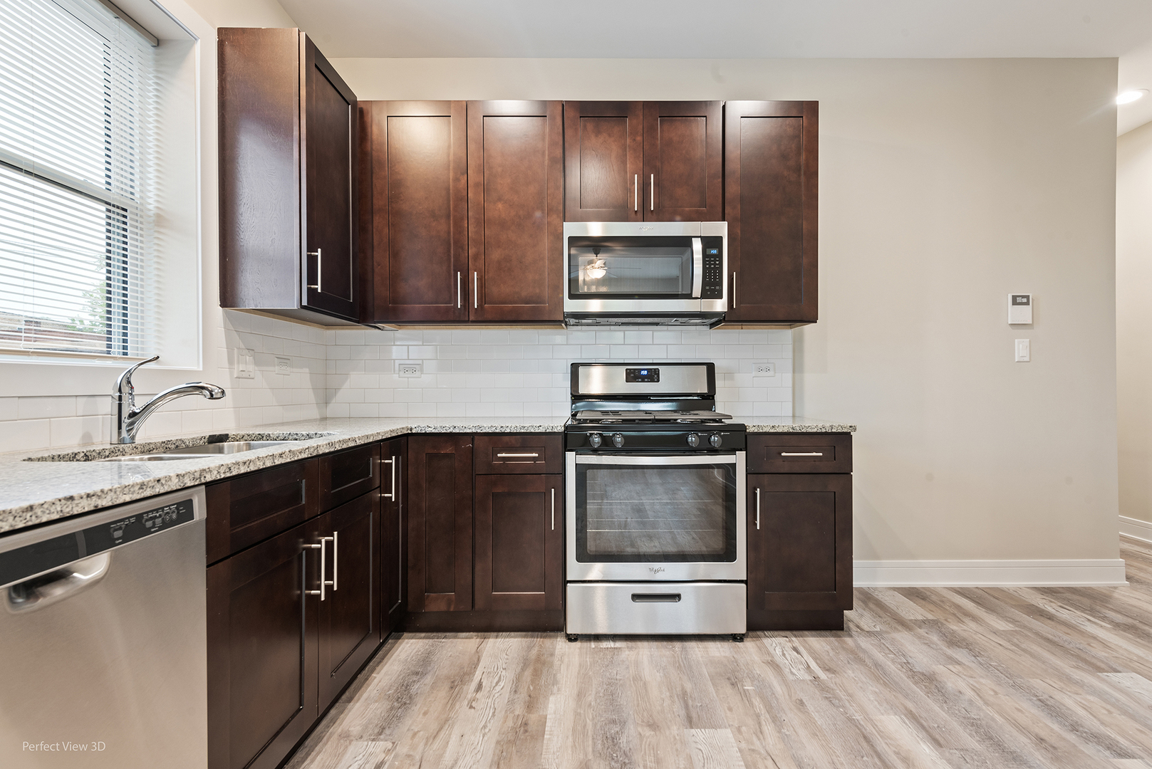 6530 S Maryland Avenue #2, Chicago, IL 60637