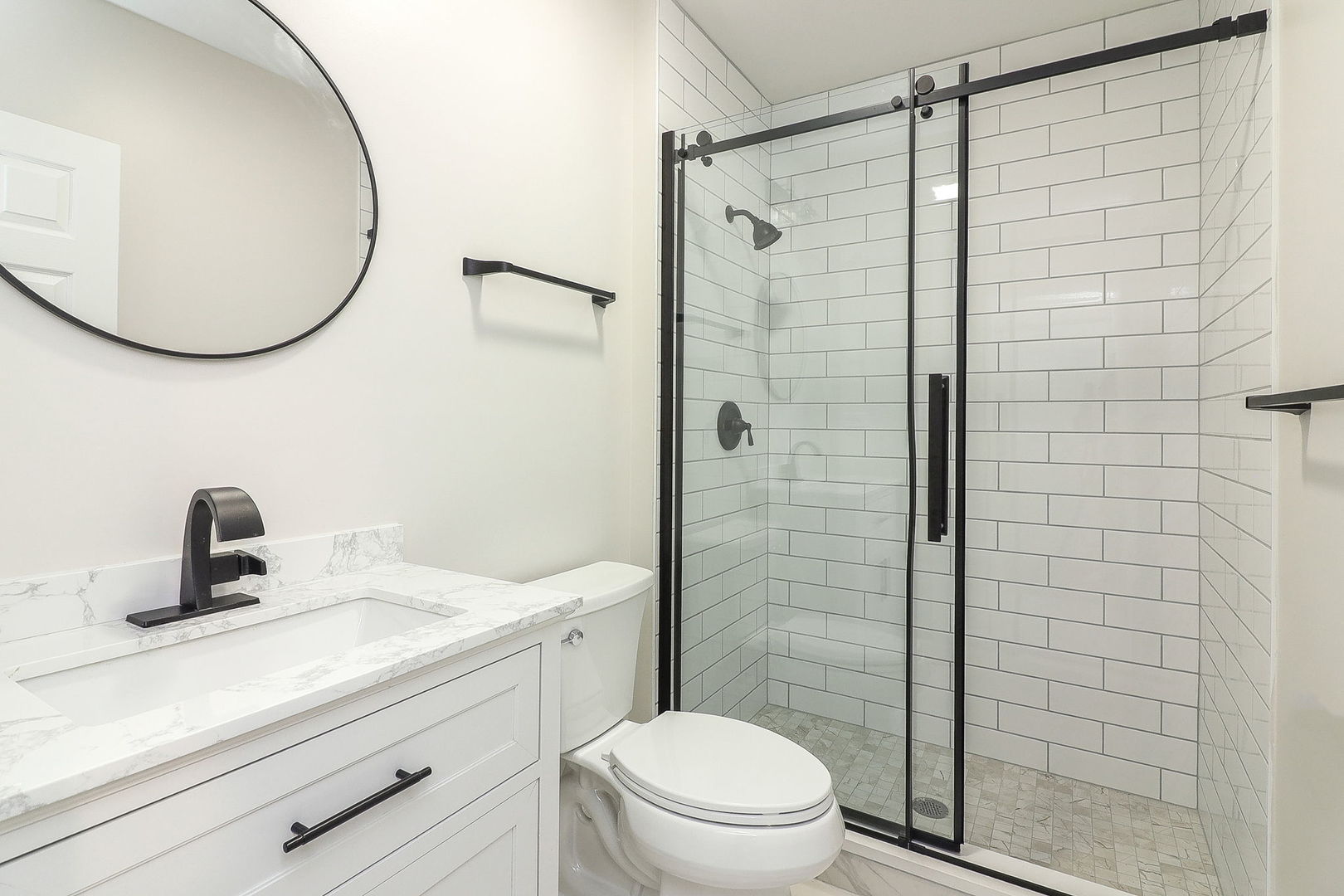 610 Pleasant Avenue, Glen Ellyn, IL 60137