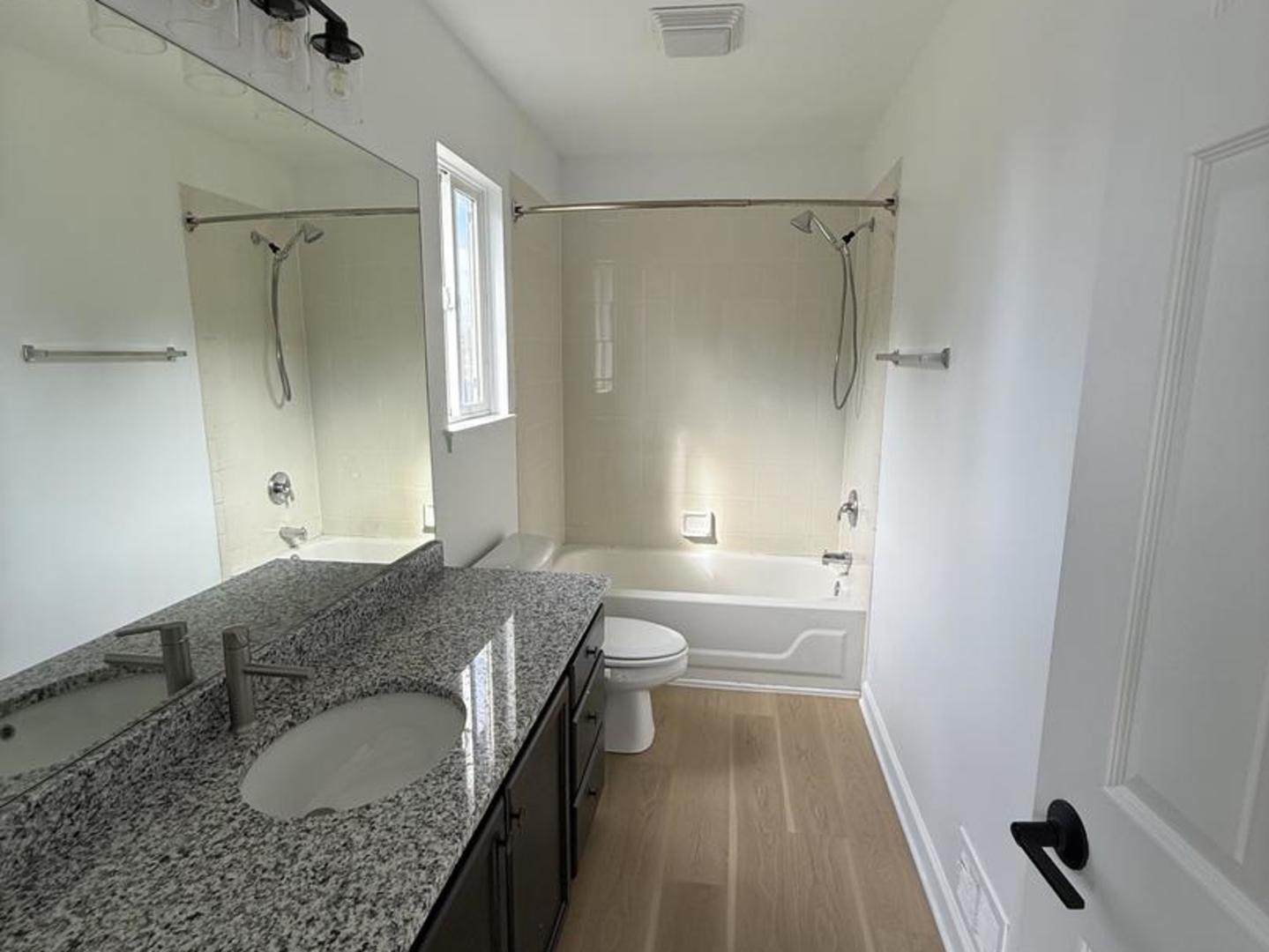 2010 Sunset Court, Zion, IL 60099