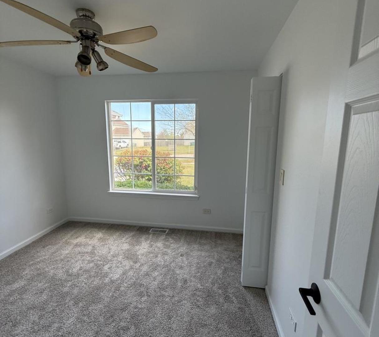 2010 Sunset Court, Zion, IL 60099