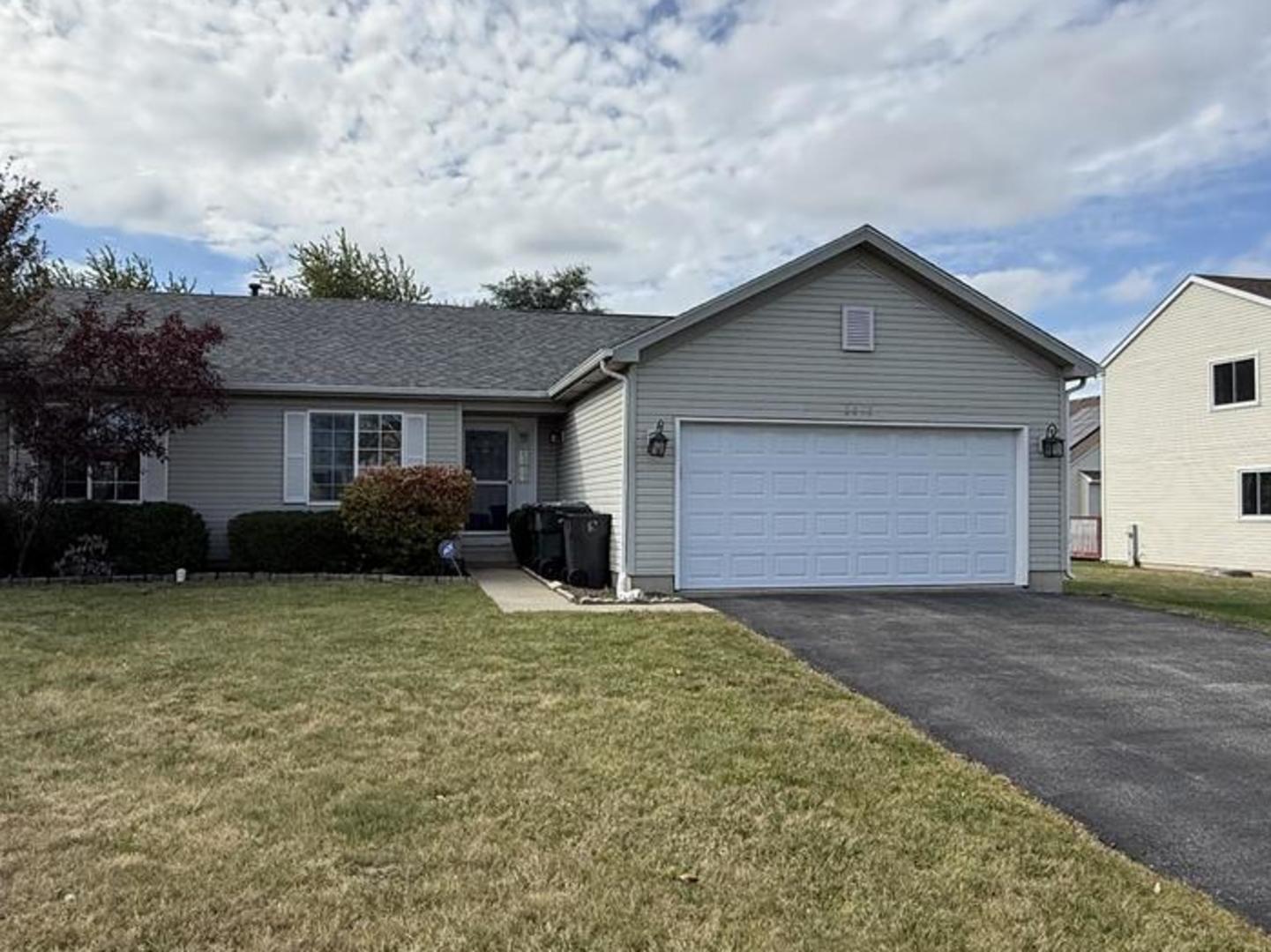 2010 Sunset Court, Zion, IL 60099