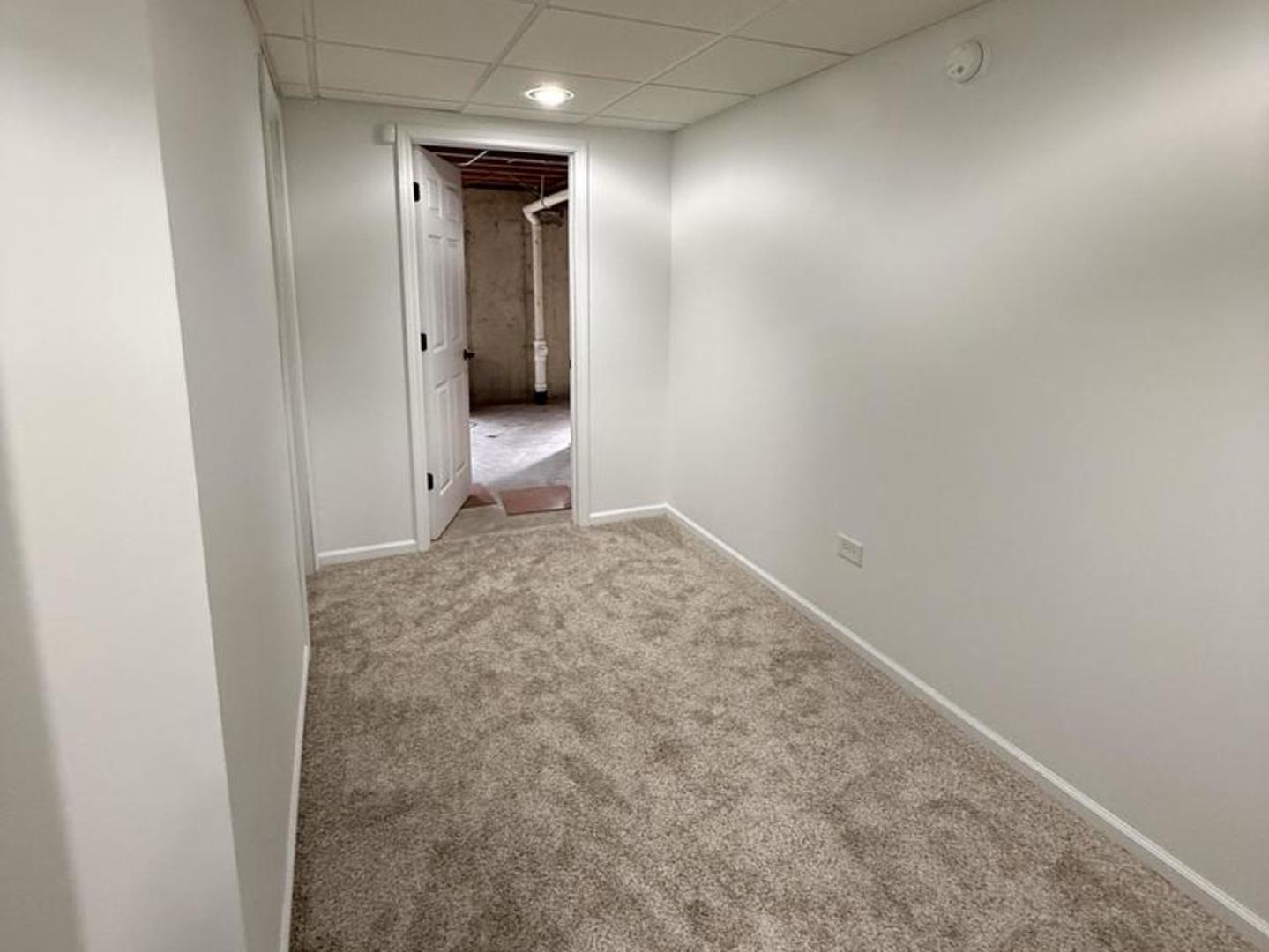 2010 Sunset Court, Zion, IL 60099