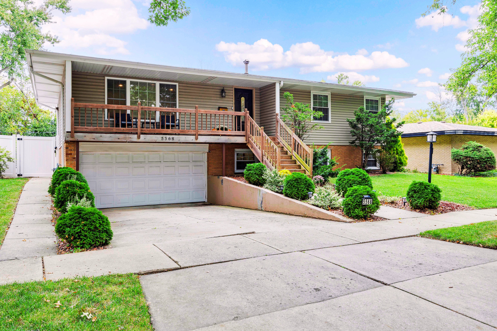 5568 Natalie Drive, Oak Forest, IL 60452