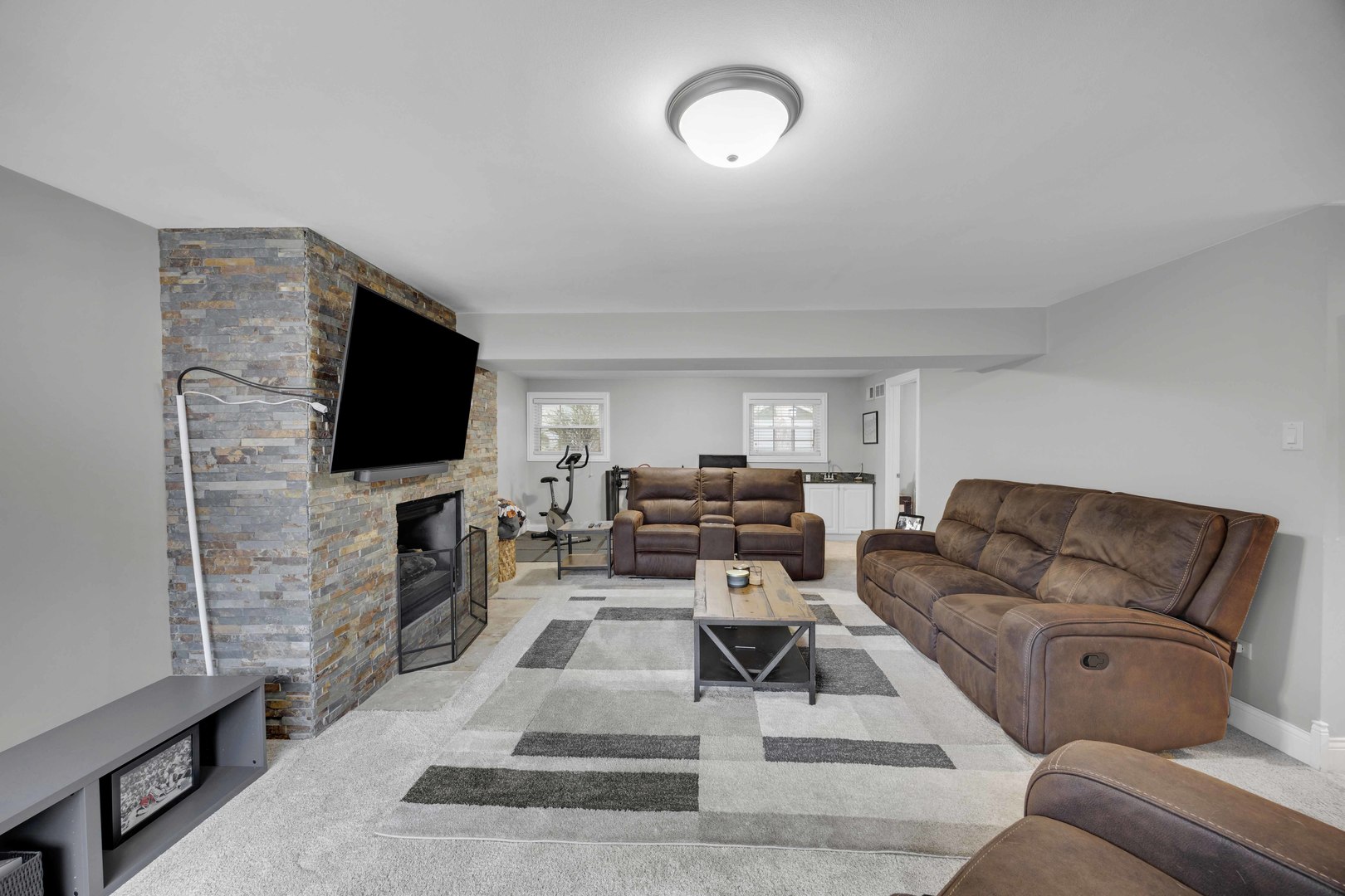 5568 Natalie Drive, Oak Forest, IL 60452