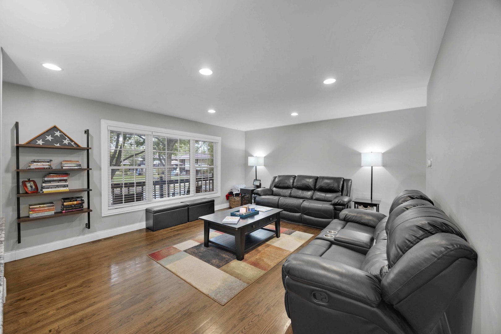 5568 Natalie Drive, Oak Forest, IL 60452