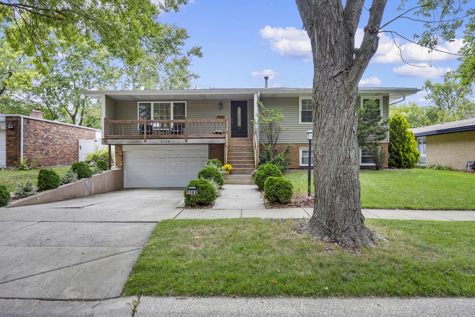 5568 Natalie Drive, Oak Forest, IL 60452