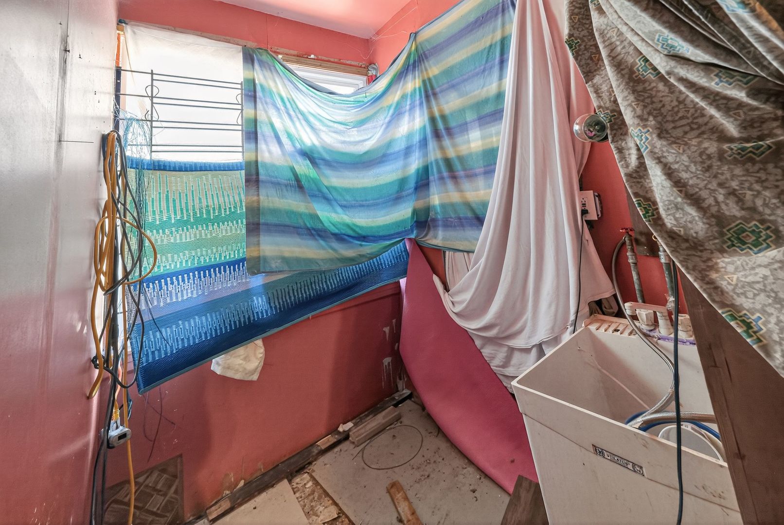 6200 S Paulina Street, Chicago, IL 60636