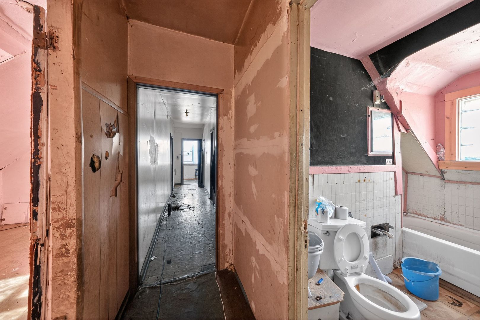 6200 S Paulina Street, Chicago, IL 60636