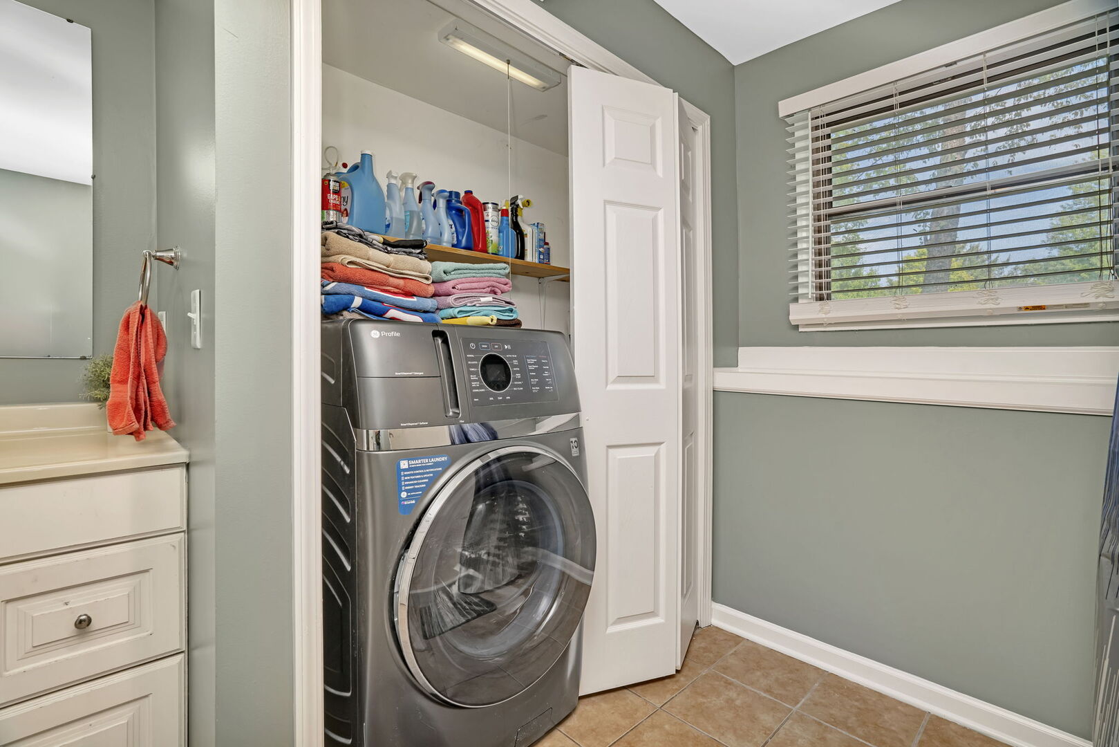 22416 S Kings Court, Shorewood, IL 60404