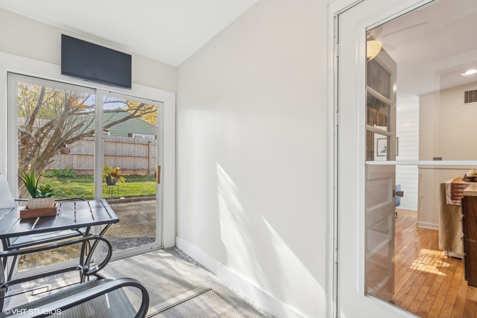 St. Charles, IL 60174