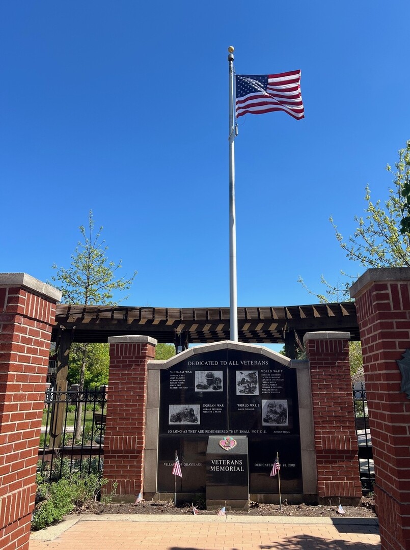 20295 W Washington Street, Grayslake, IL 60030