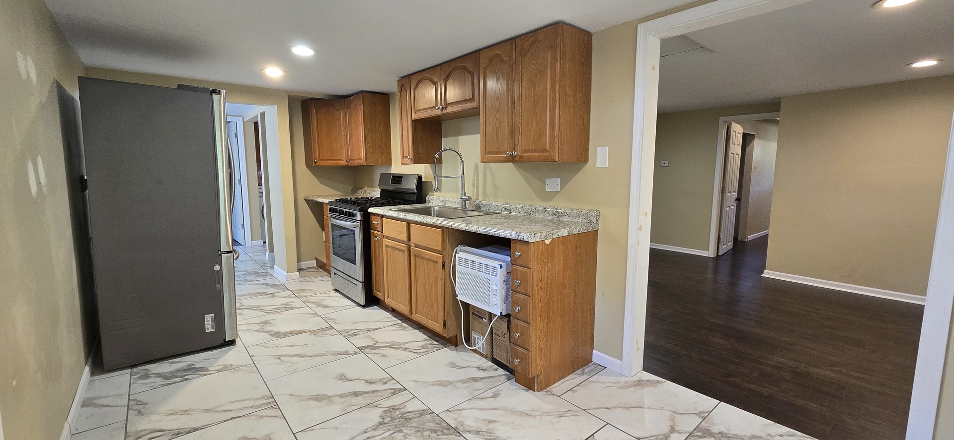 1485 W Dundee Road, Palatine, IL 60074
