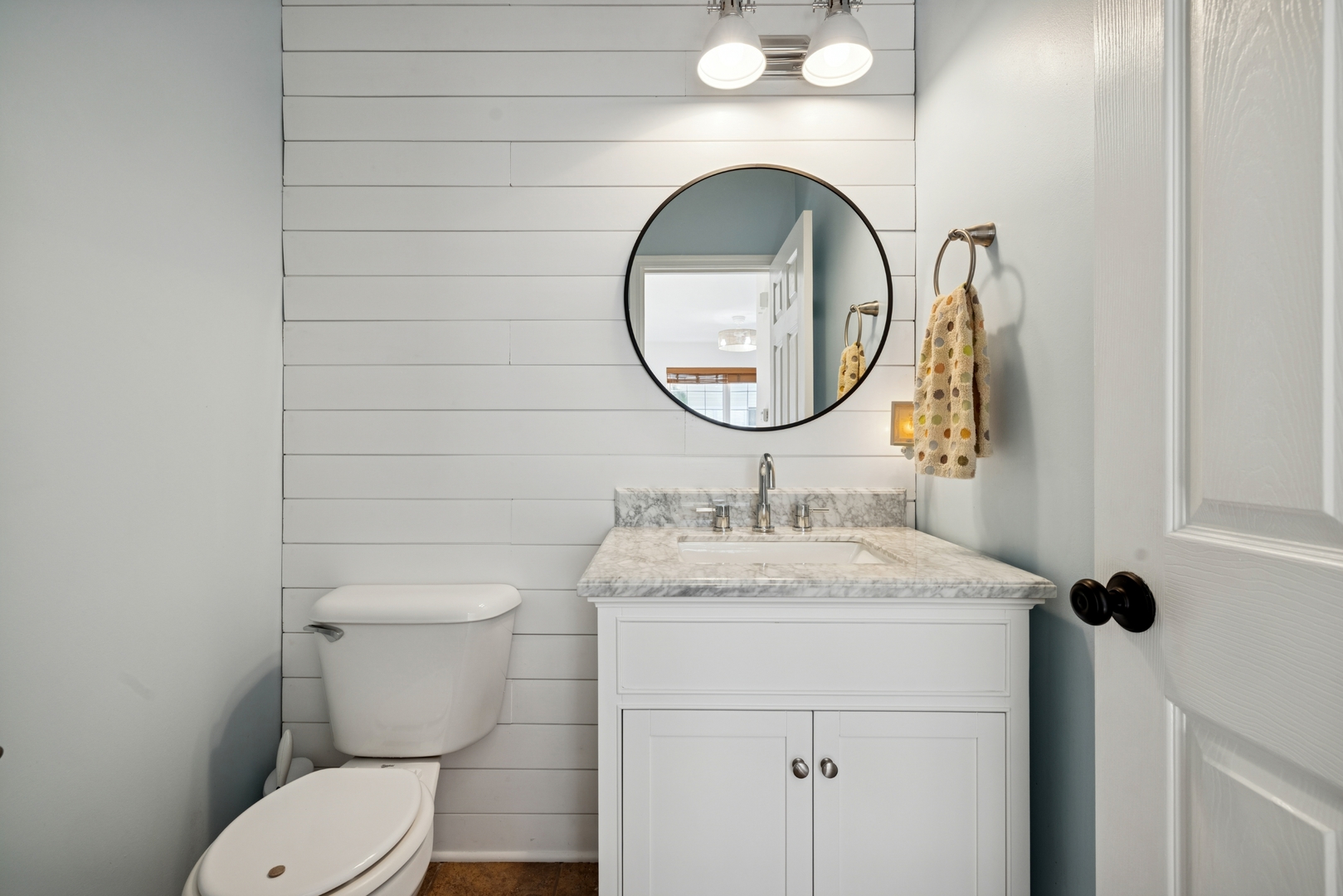 152 Jackson Street, Gilberts, IL 60136