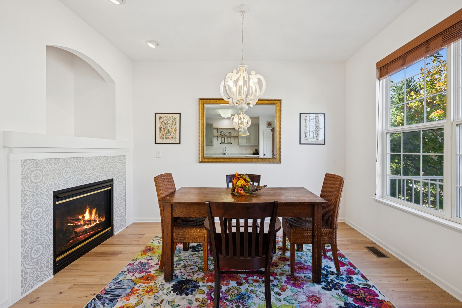 152 Jackson Street, Gilberts, IL 60136