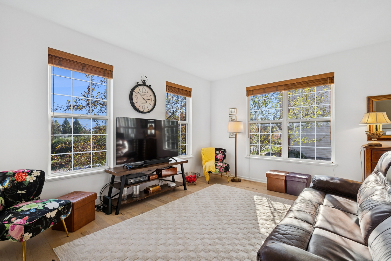 152 Jackson Street, Gilberts, IL 60136