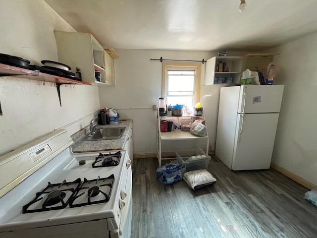2852 S Kenneth Avenue, Chicago, IL 60623