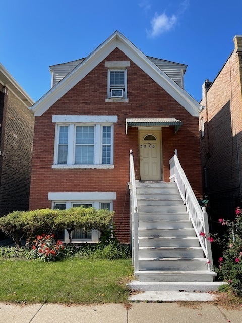 2852 S Kenneth Avenue, Chicago, IL 60623