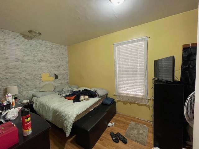 2852 S Kenneth Avenue, Chicago, IL 60623