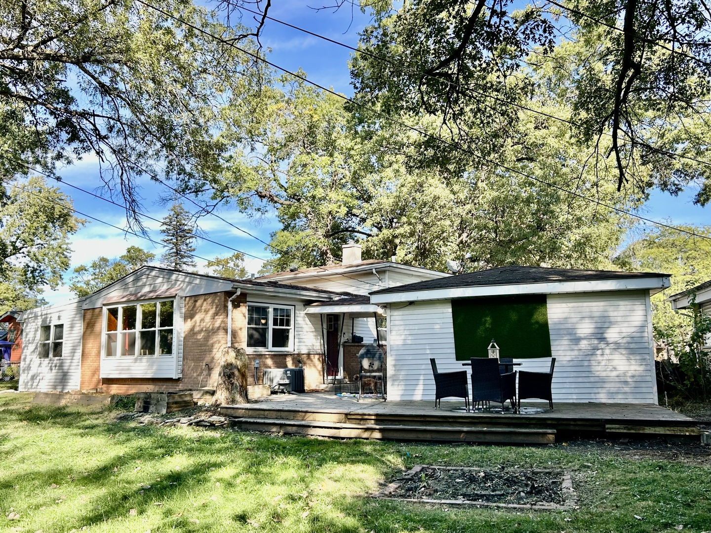 17308 Forestway Drive, East Hazel Crest, IL 60429