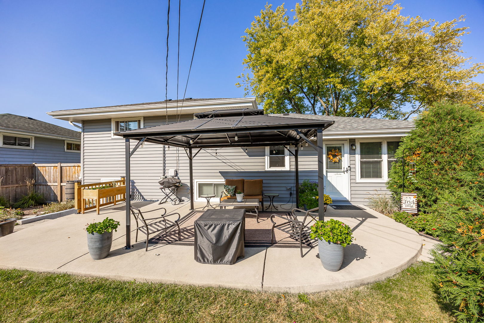 723 Inverness Road, Lisle, IL 60532