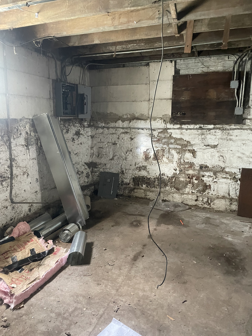 12310 S Yale Avenue, Chicago, IL 60628