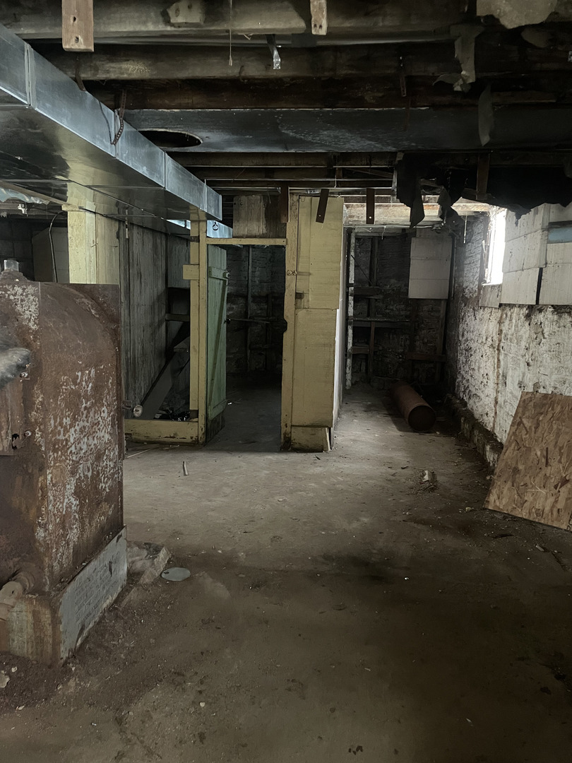 12310 S Yale Avenue, Chicago, IL 60628