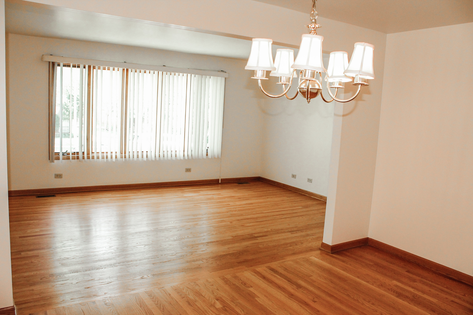 2626 N 73rd Avenue #1, Elmwood Park, IL 60707