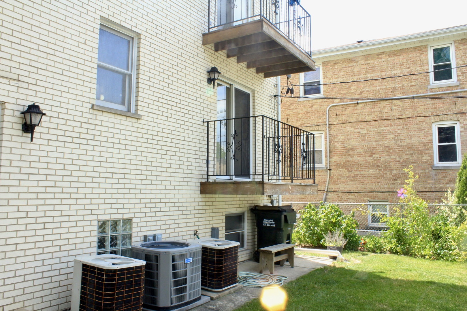 2626 N 73rd Avenue #1, Elmwood Park, IL 60707