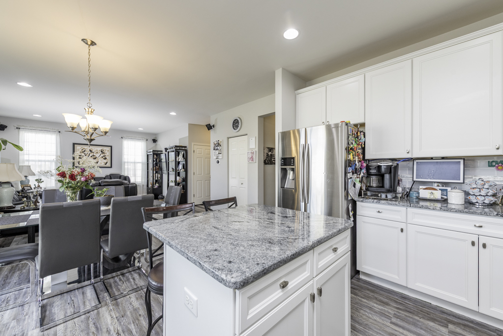 246 Telluride Lane, Fox Lake, IL 60020