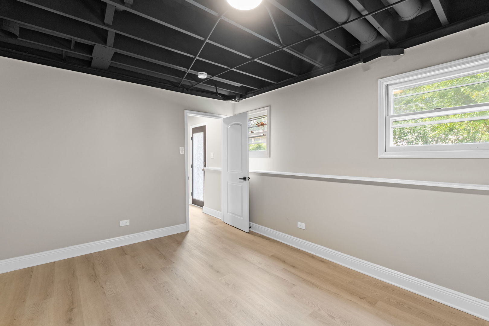 1180 Cobble Hill Court, Hoffman Estates, IL 60169