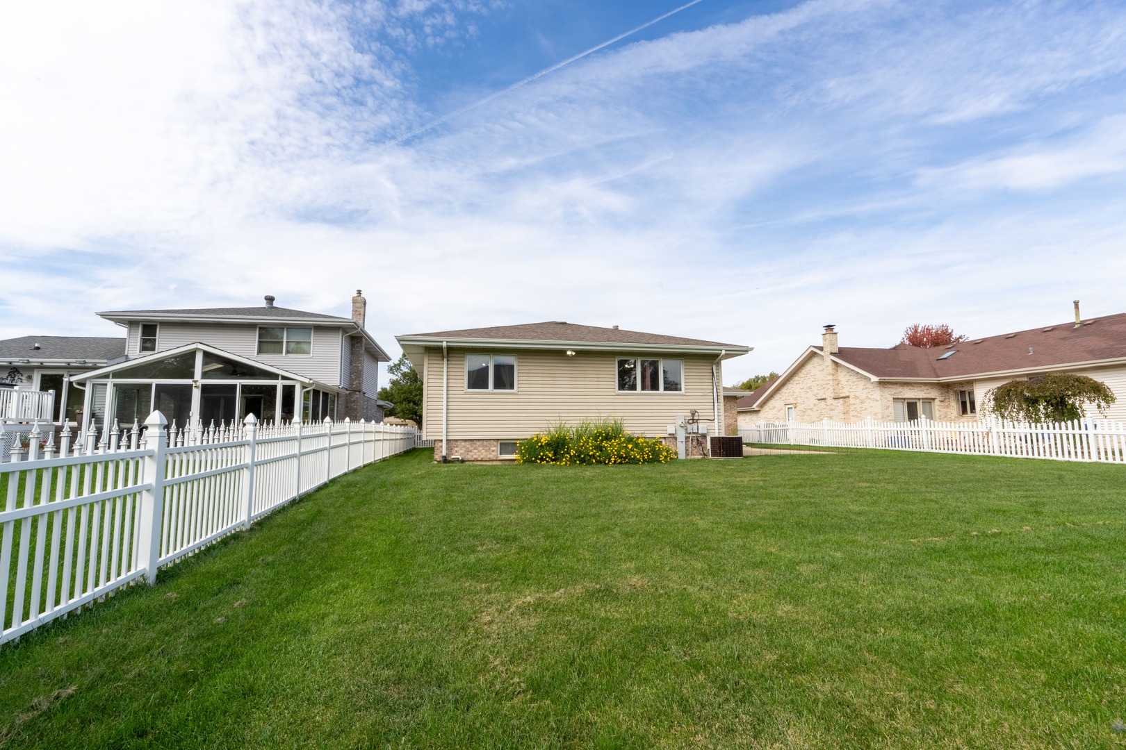 17213 Arrowhead, Oak Forest, IL 60452