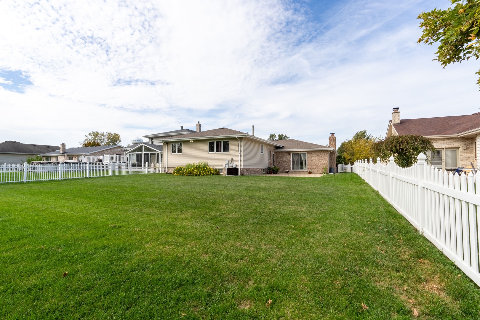 17213 Arrowhead, Oak Forest, IL 60452