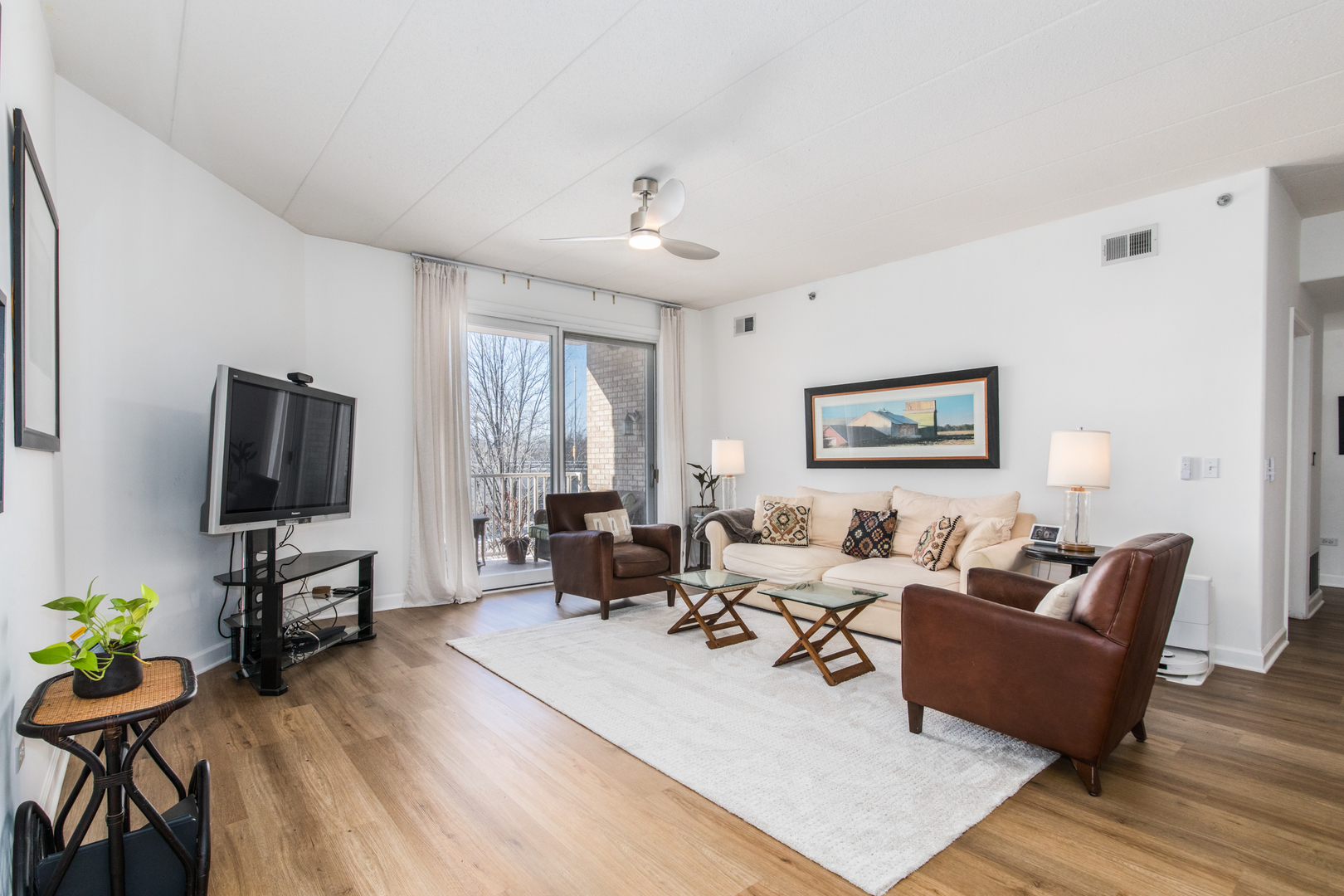 1705 Pavilion Way #303, Park Ridge, IL 60068