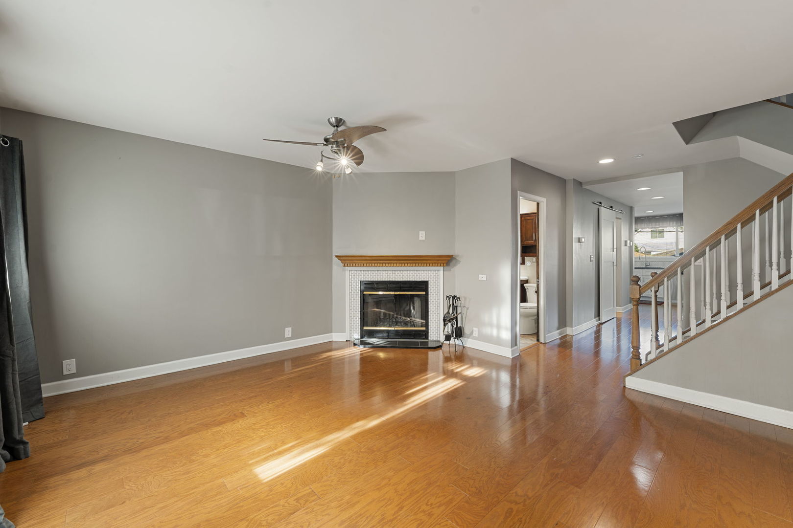 4139 N Kenneth Avenue, Chicago, IL 60641