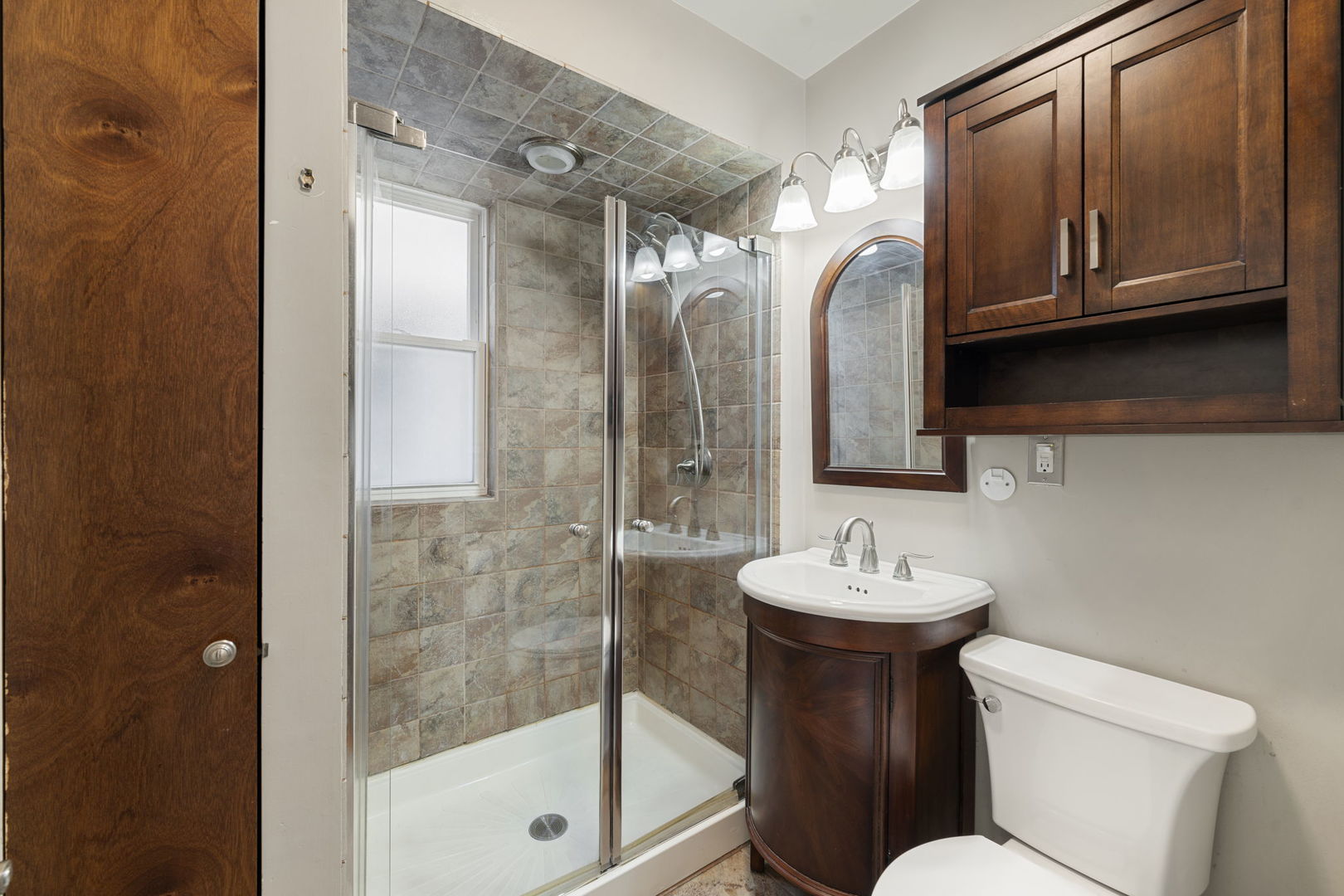 4139 N Kenneth Avenue, Chicago, IL 60641