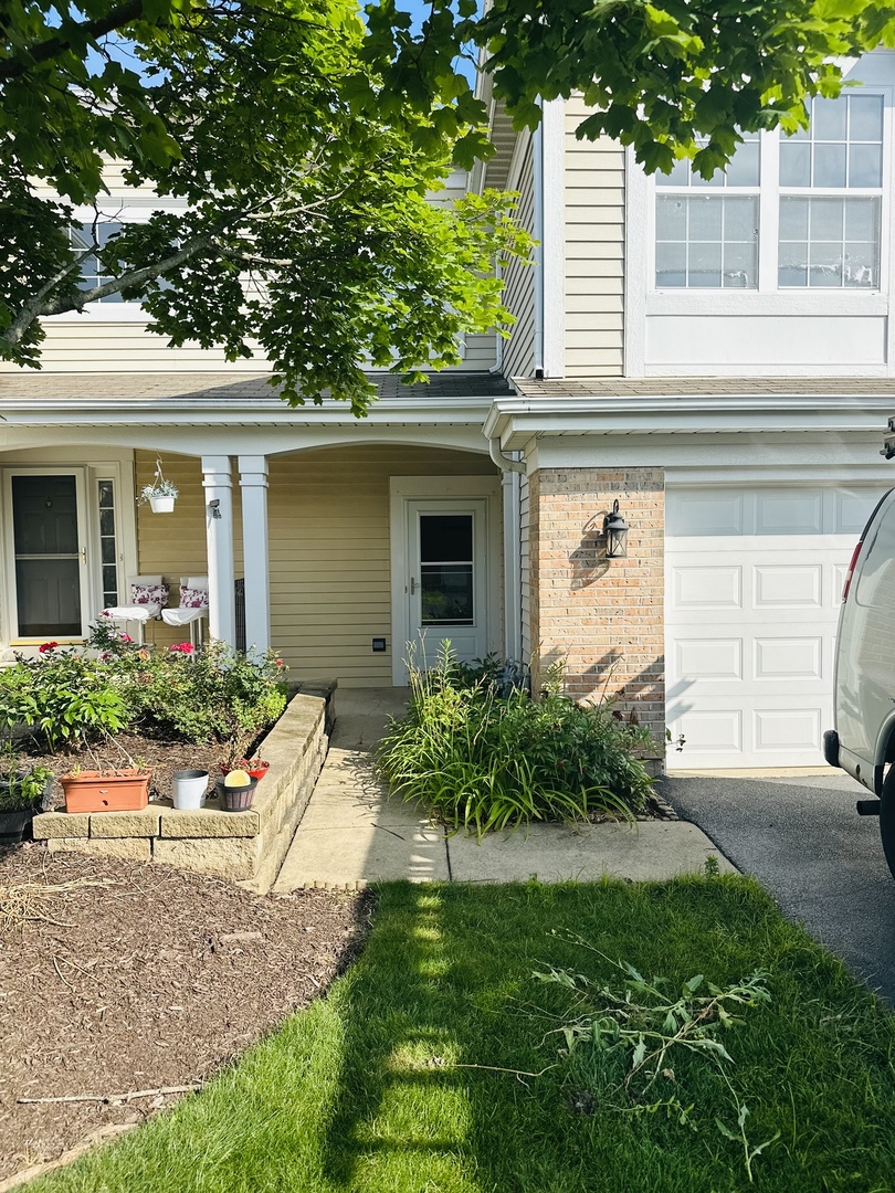 2772 Borkshire Lane, Aurora, IL 60502