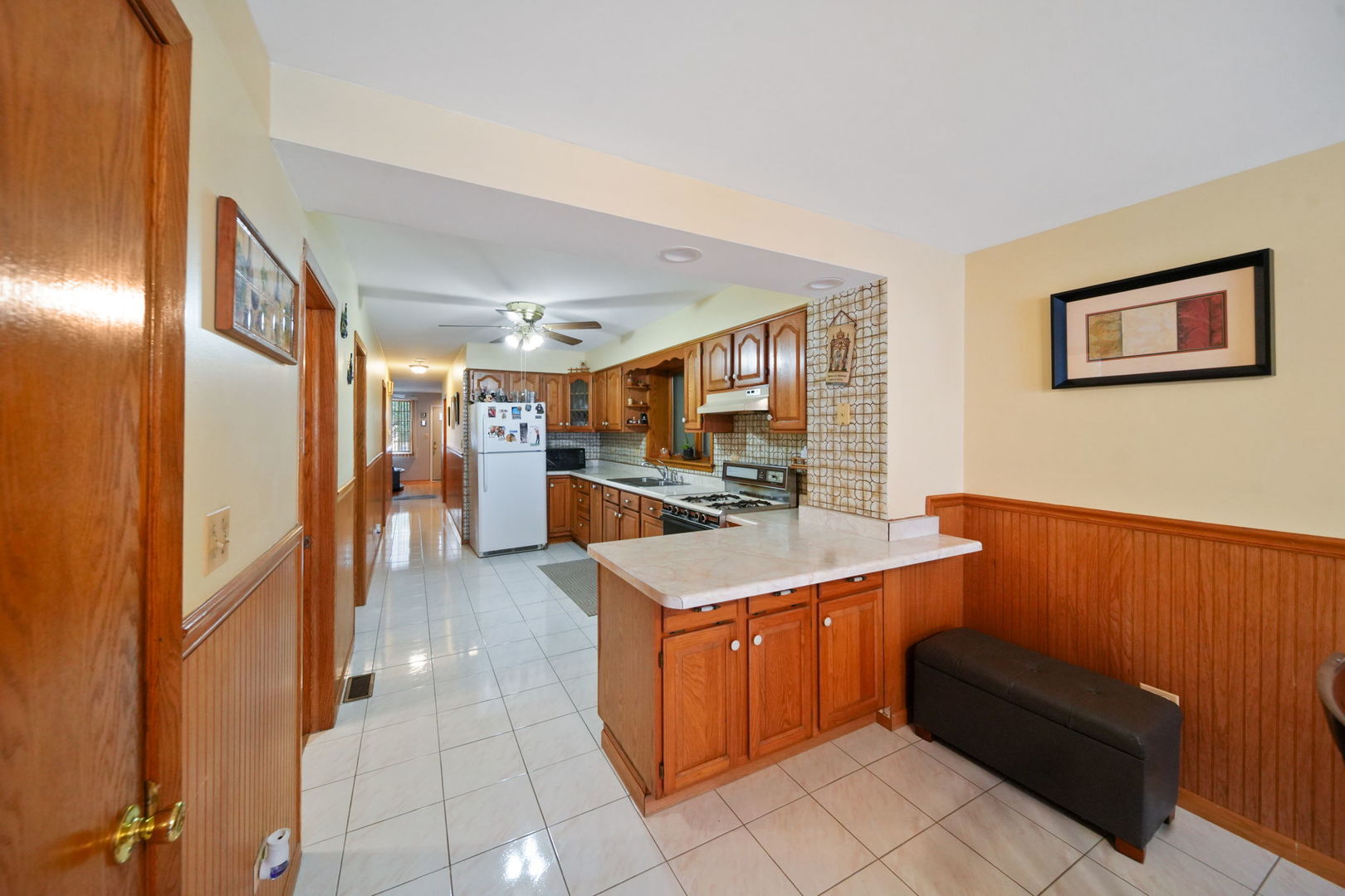 2916 S Union Avenue, Chicago, IL 60616