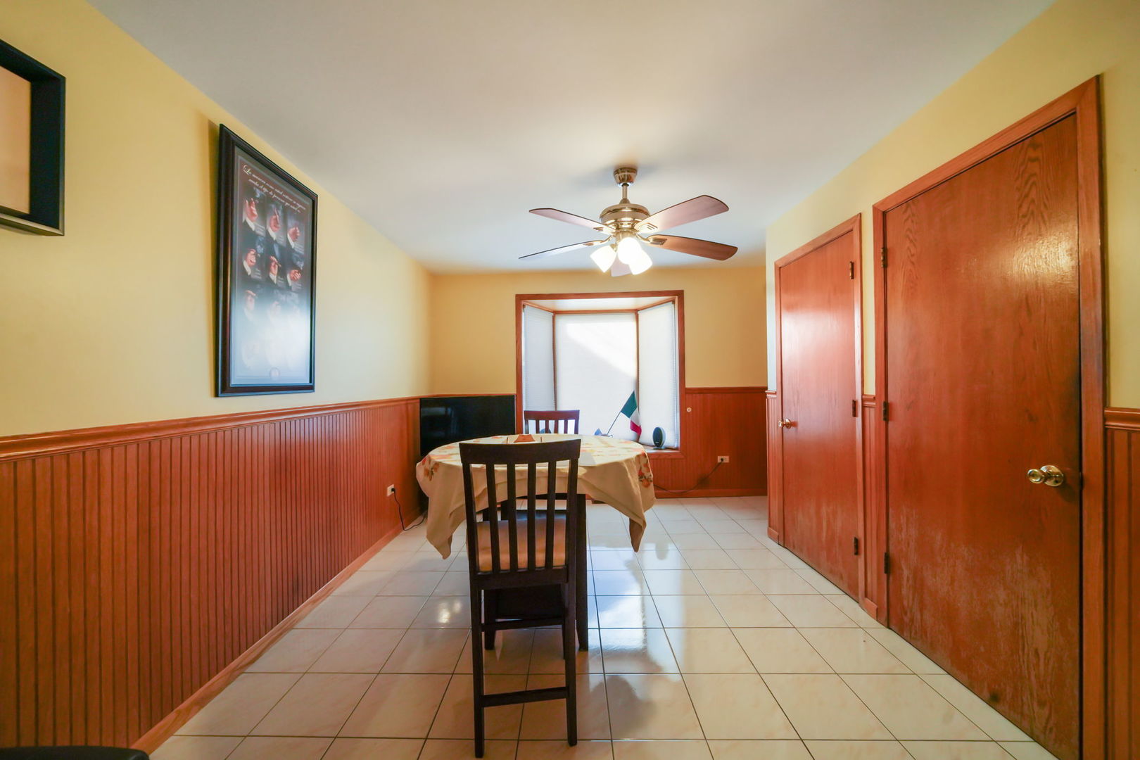 2916 S Union Avenue, Chicago, IL 60616