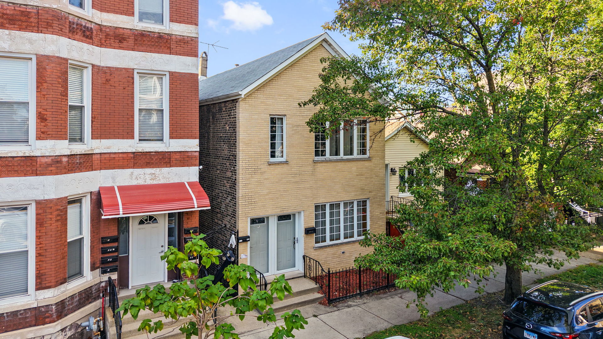 2916 S Union Avenue, Chicago, IL 60616